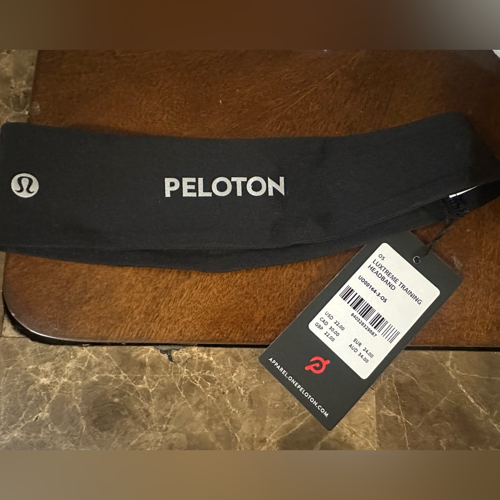 New Lululemon Peloton Luxtreme Training Headband